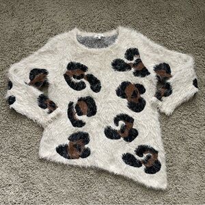 tyler böe fuzzy leopard asymmetrical leopard print cashmere blend sweater size L